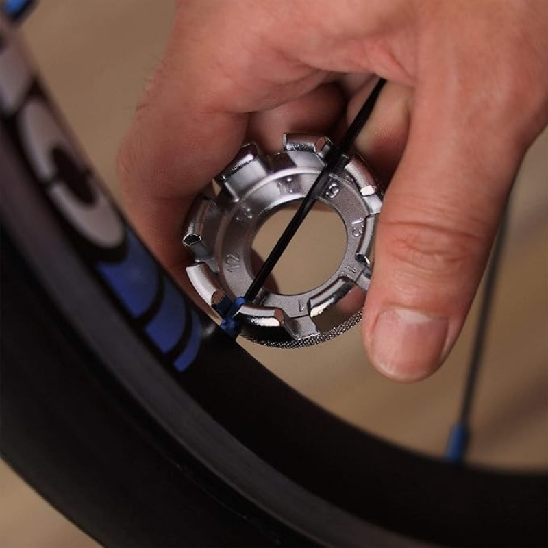Llave de 8 muescas de acero al - Cycling Gear And Accessories reseña y precio